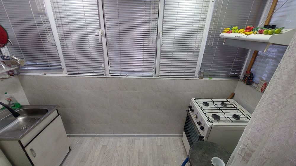 1 хона 4чи кават Ойбек пекарни