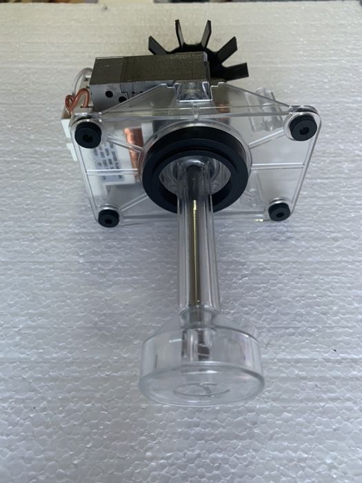 Pompa apa masina cuburi de gheata diferite marci si modele noi