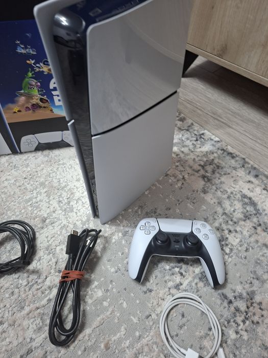 PS5 Slim DIGITAL 1TB  stare exceptionala schimb cu series x