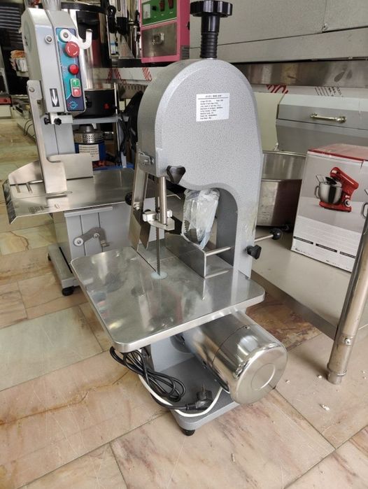 Suyak kesadigan arra qassoblar uchun Suyak arra xitoy va turkiyaniki