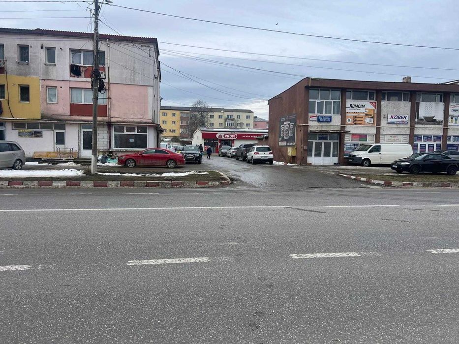 Vand spatiu comercial localitatea Sascut, judetul Bacau