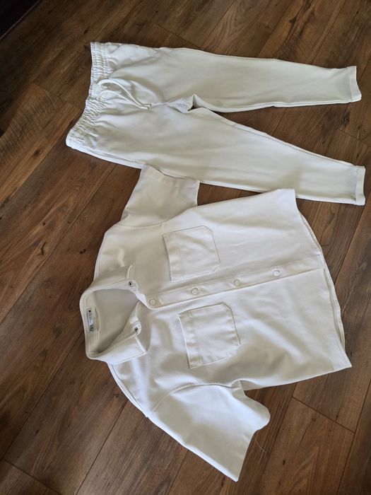 Compleu zara mărimea M