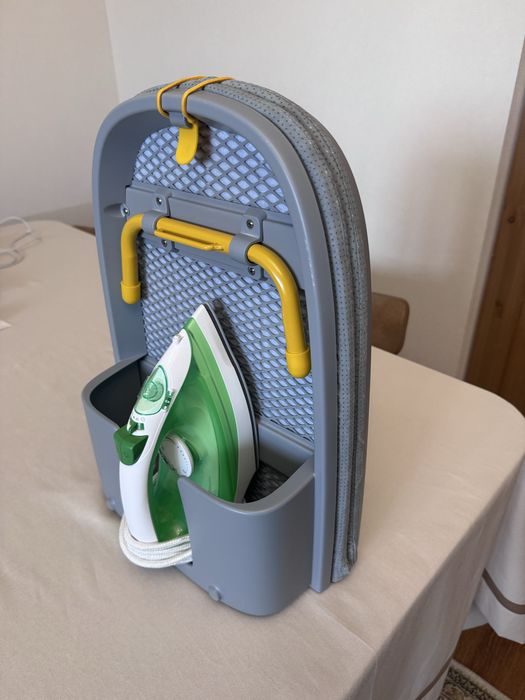 Продам гладильную доску Joseph Joseph Glide Plus + утюг