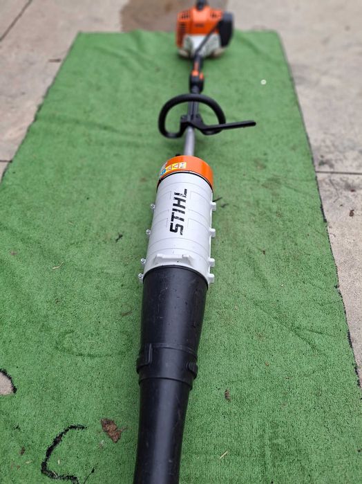 Комбиниран двигател Stihl KM94 RC с Приставка духалка
