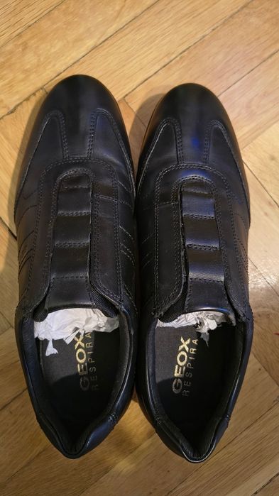 Pantofi de piele Geox negri ca noi livrare gratuita