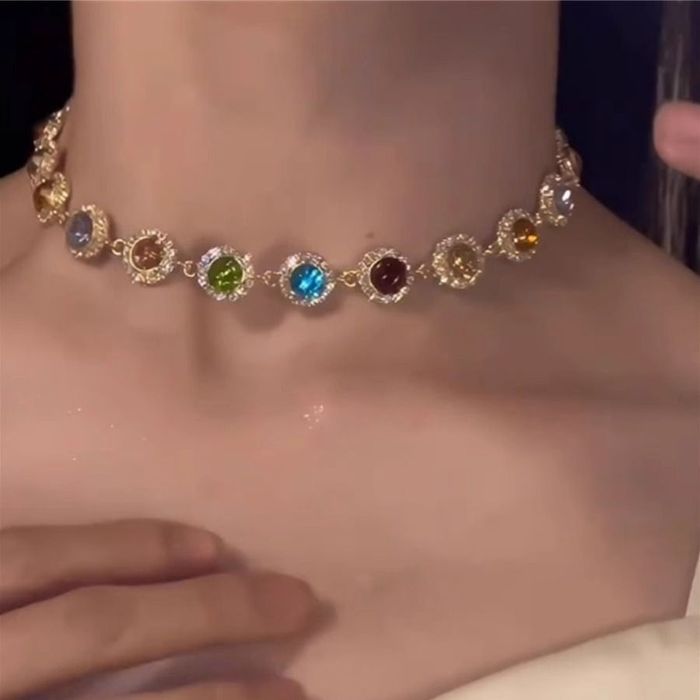 Продам бижутерное колье