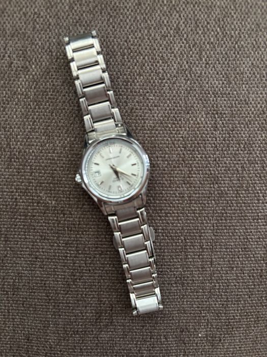 Женские часы фирмы casio