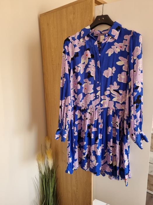 Прекрасна нова рокля за пролетта