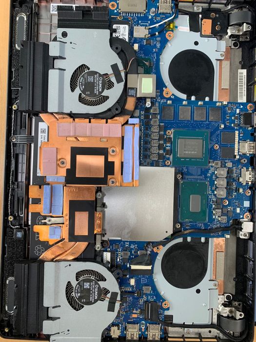 Чистка от пыли и замена термопасты Игровых ноутбуков.