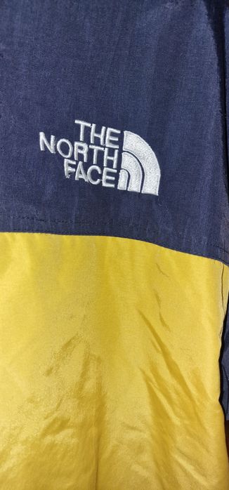 Яке The north face .