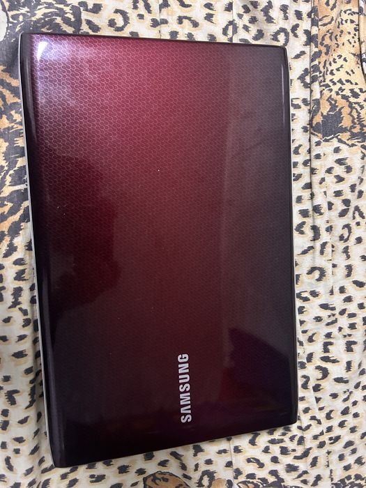 Laptop SaMsung r730