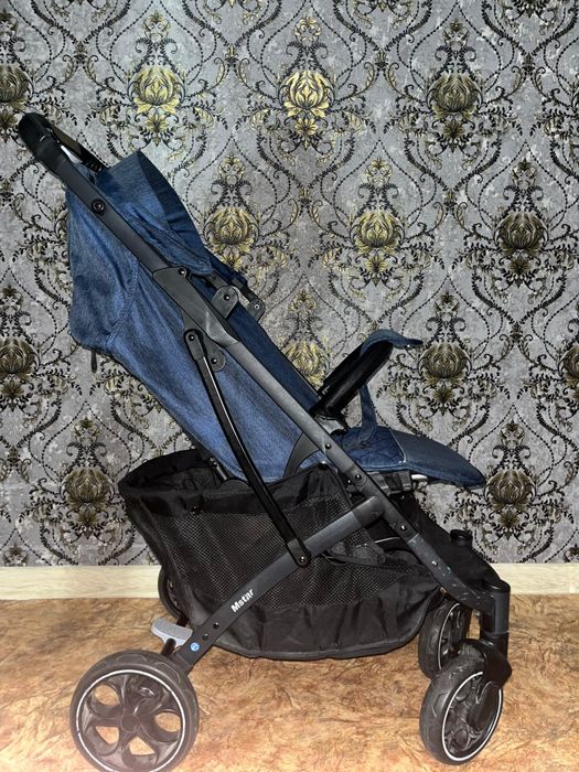 Каляска, тёмный синий