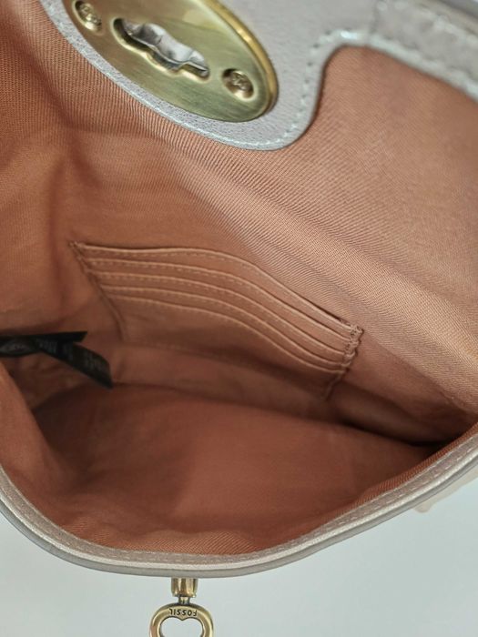 Fossil  чанта от естествена кожа
