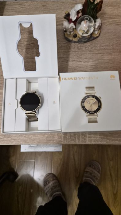 Huawei gt4 pro gold