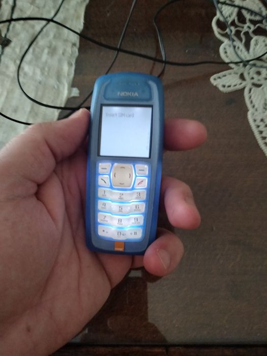 Huawei p20 lite și Nokia 3100 Made în Germany