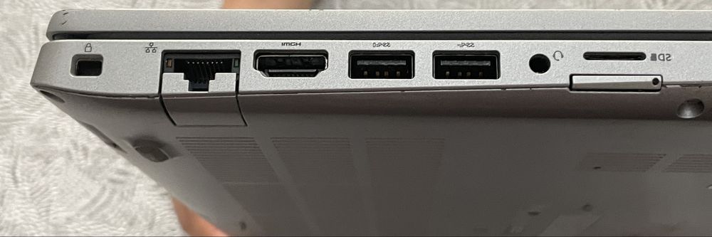 СРОЧНО ноутбук сотилади