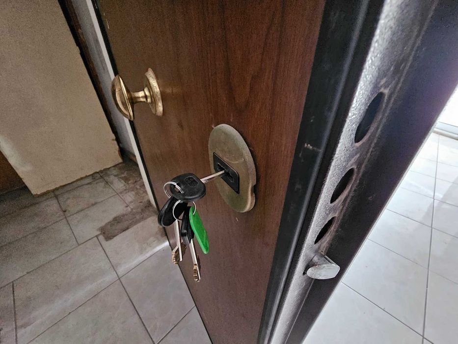 ПРОДАВА се офис 100 кв.м в Агиос Йоанис Кавала (код 4481)