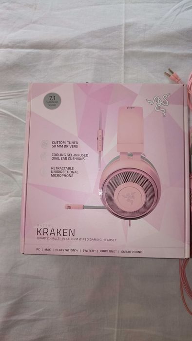 Продавам геймърски слушалки Razer Kraken Quartz