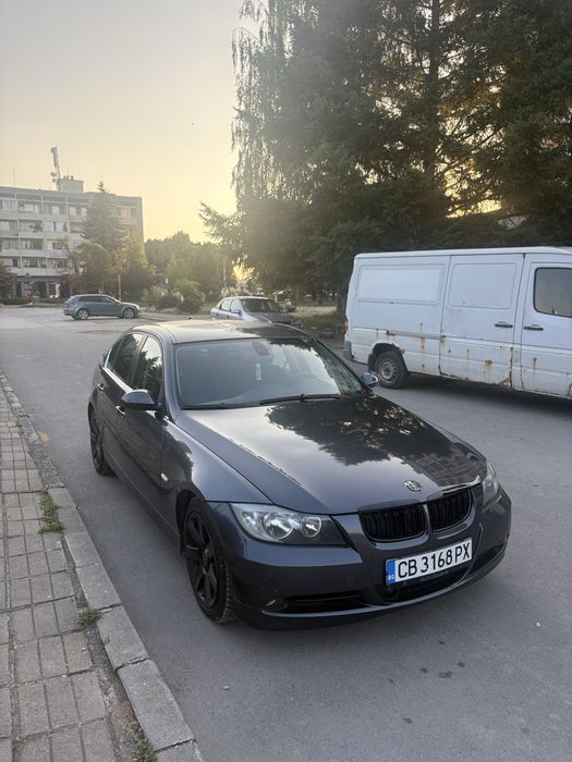 BMW 325xi 2.5 218hp