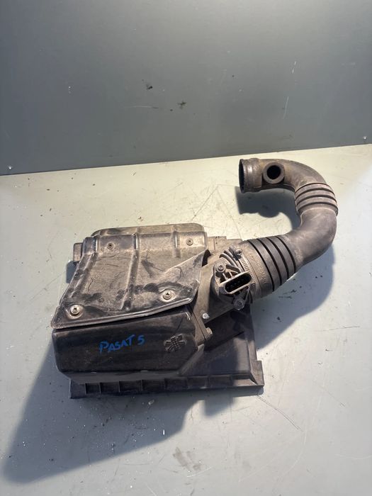 Debitmetru aer Volkswagen VW Passat 2000 1.9 TDI MT (115 hp)