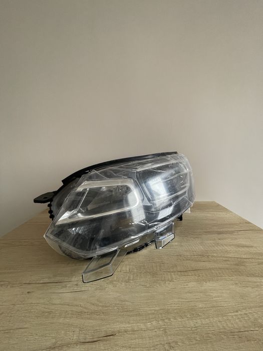 Far stanga Citroen Jumpy/Opel Vivaro NOU!!!