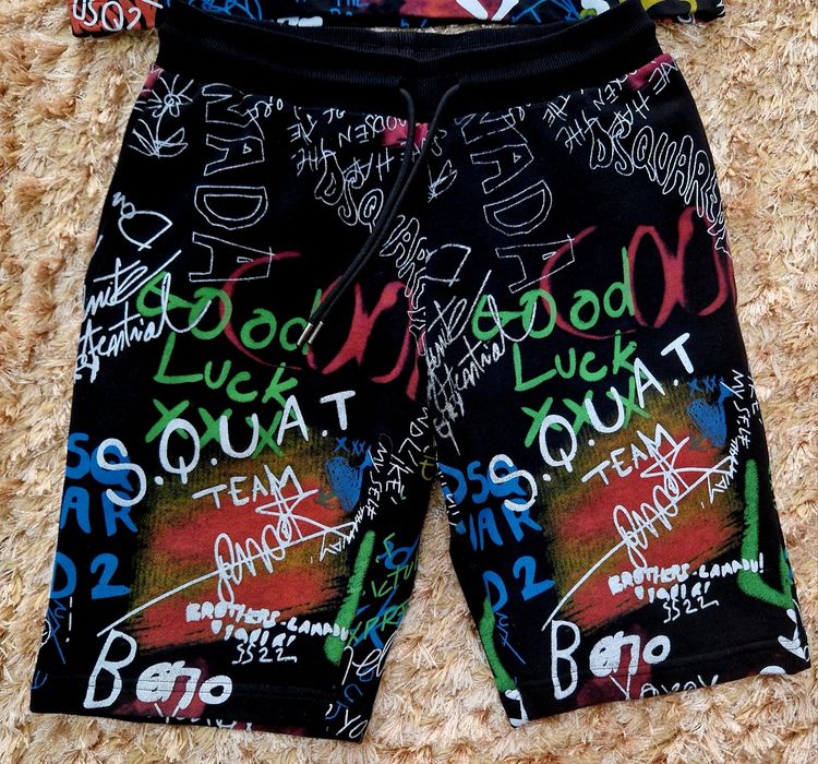 Compleu bărbați DSQUARED 2( pantalon scurt+tricou )*mărimea M/L*nou cu etichetă*bumbac