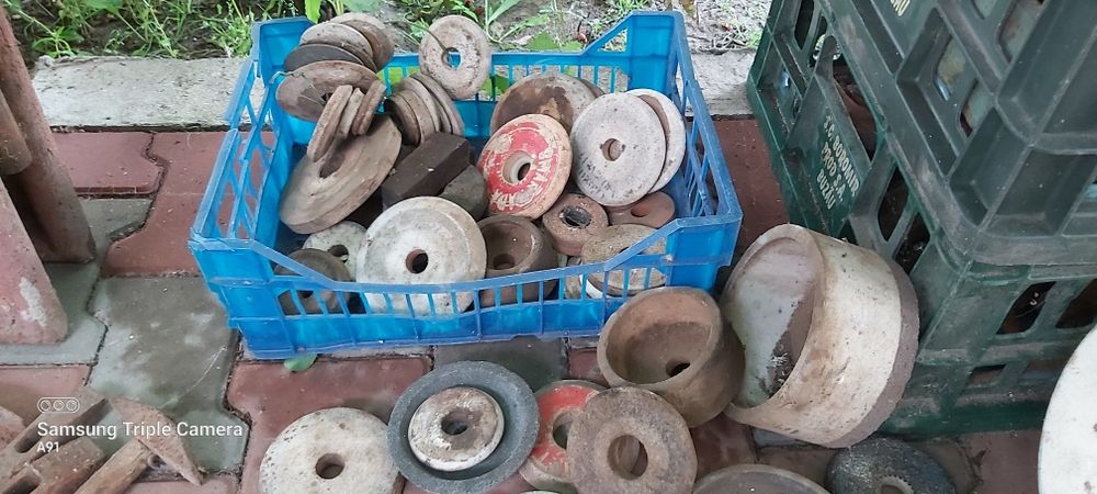 Pietre polizor strung vidia ,freze