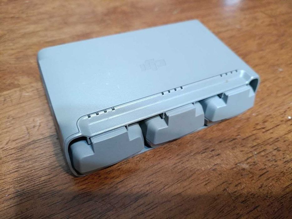 Продаю комплект аккумуляторов для дрона DJI mini 2