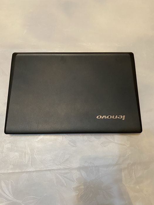 Продается ноутбук Lenovo