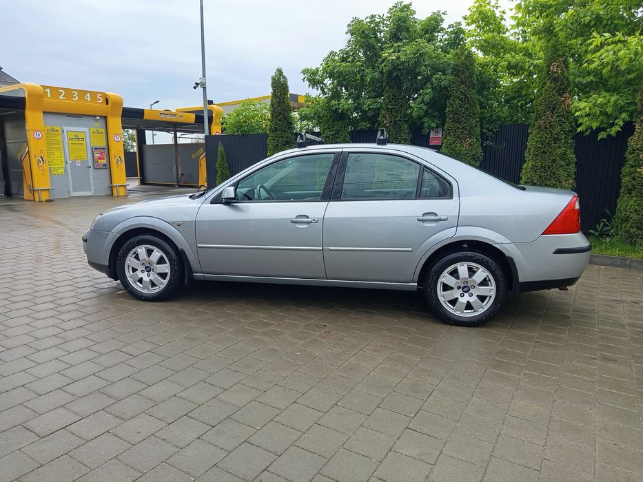 Vând Ford Mondeo diesel 1998 cm 116 cp