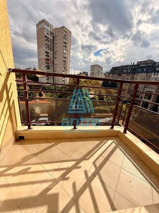 Продава се Тристаен апартамент в София, Бъкстон - 112 кв.м за 2410 €/кв.м - Снимка #9