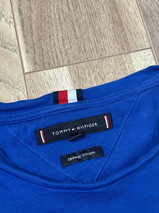 Tommy Hilfiger тениска /L размер