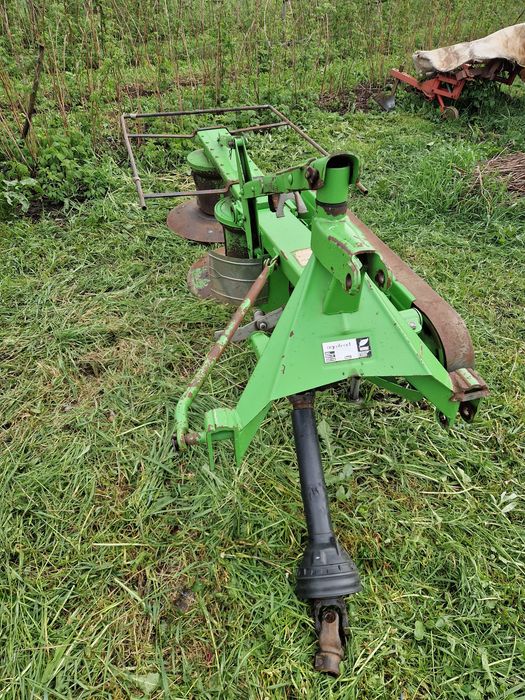 Vând coasă rotativa 165