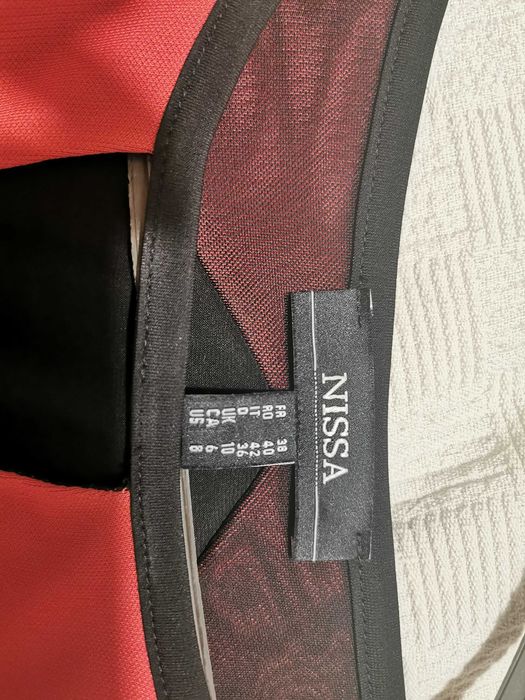 Vind rochie de ocazie Nissa