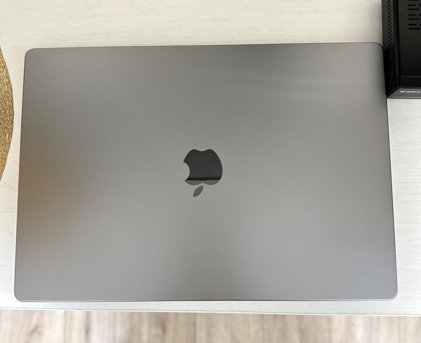 Macbook 16” M1 Pro