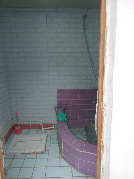 Уй сотилади ва ишлаб турган новайхона