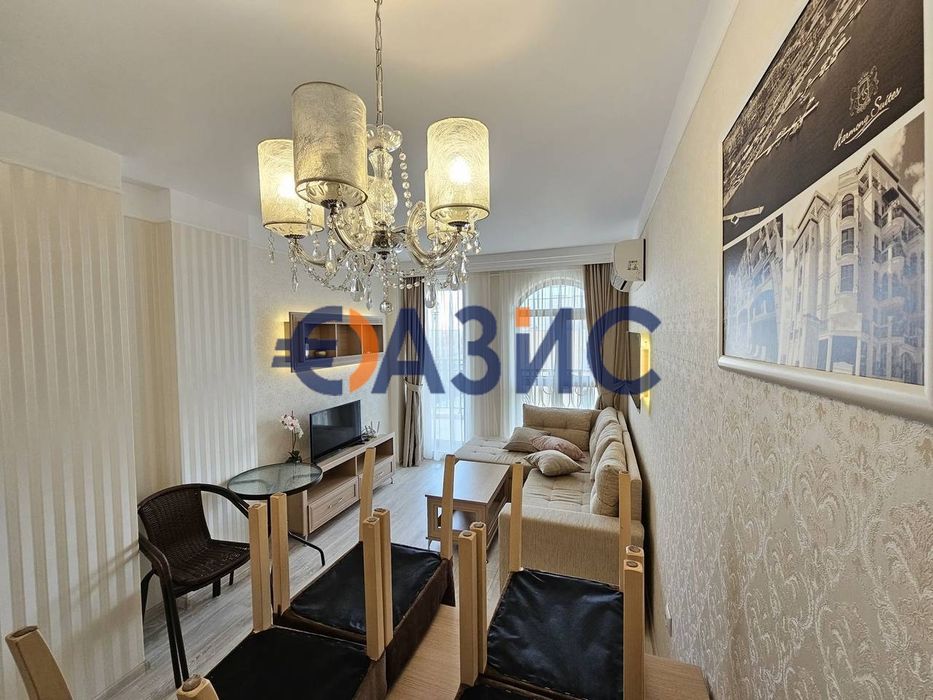 Продава се Двустаен апартамент в Свети Влас - 42 кв.м за 2500 €/кв.м - Снимка #2