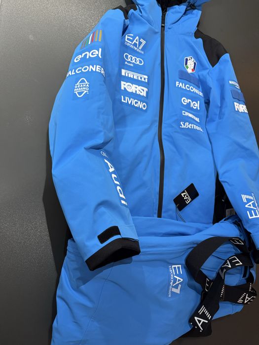 Costum Ski Barbati Armani EA7 Ski Team ITA  ! Marime M-L