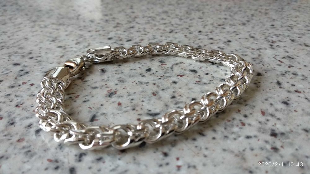 Продам браслет серебро 31 г