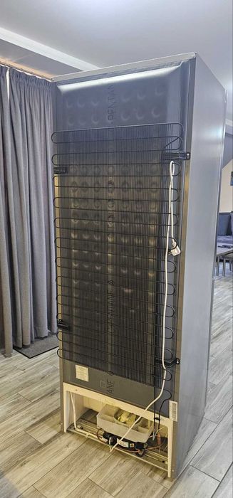 Хладилник с фризер Whirlpool B TNF 5322 OX2 - Ширина 70 см.