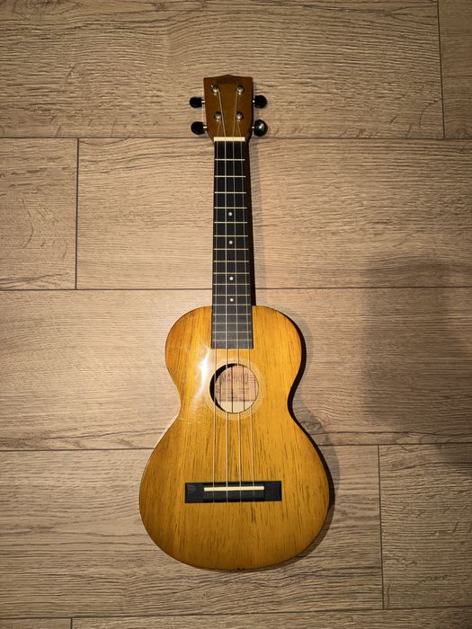 Chitara Ukulele Mahalo