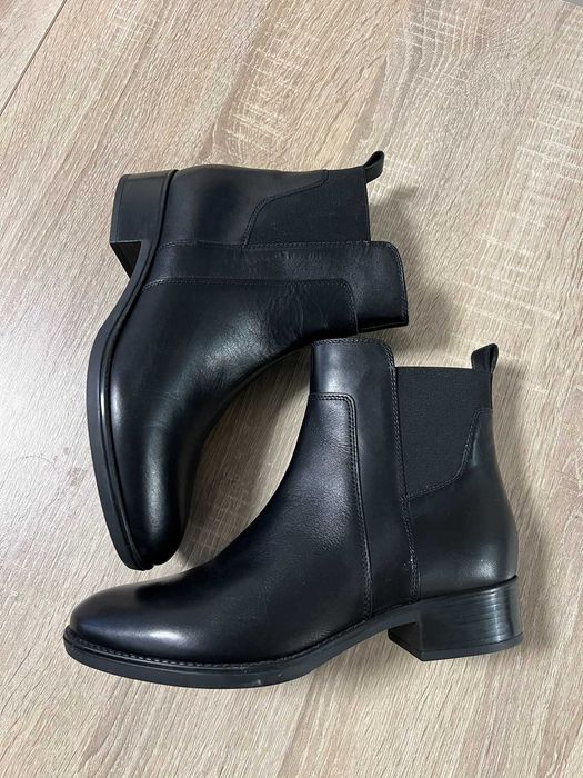 Зимни женски боти Geox