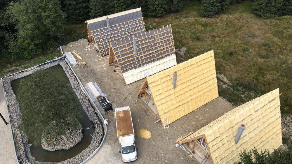 Izolatii spuma poliuretanica Izolatie Mansarda