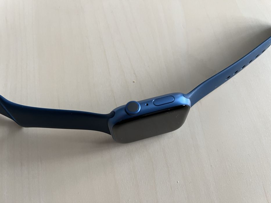 Apple Watch 7, GPS, Carcasa Blue Aluminium 45mm, Abyss Blue Sport Band