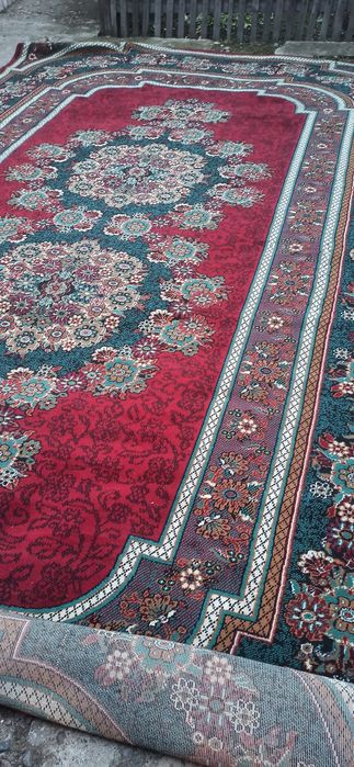 Ковер (палас) большой