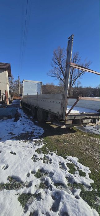 Камион Волво fm7