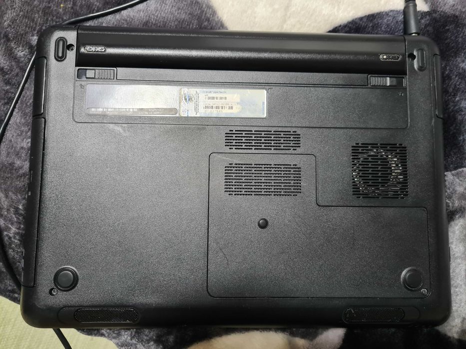 Laptop Dell Inspiron N411Z