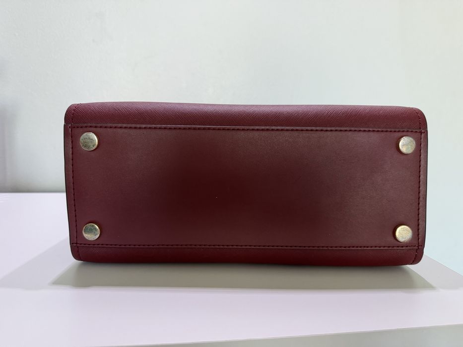 Чанта Michael Kors , купена в САЩ - 180 евро