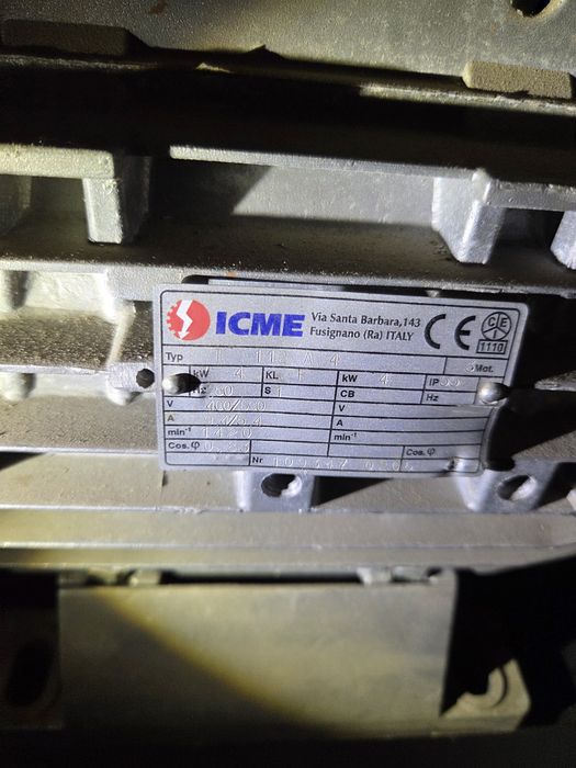 Motor electric trifazic 4kw si 2.2kw