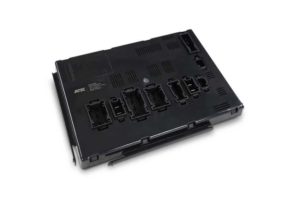 НОВ заден САМ SAM Модул Mercedes W164 ML GL R Class ATEC Germany